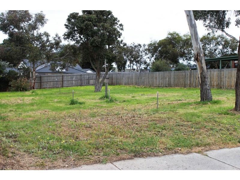 9 Manna Gum Drive, Cowes VIC 3922