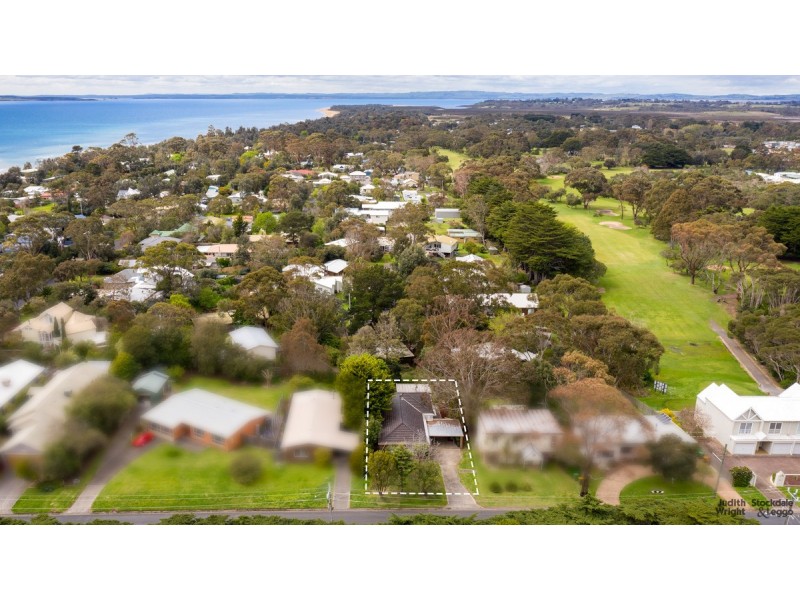 28 Dunsmore Road, Cowes VIC 3922