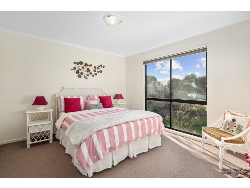 22 Katherine Circuit, Cowes VIC 3922