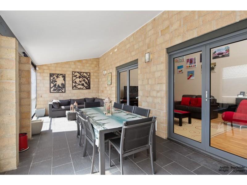 22 Irving Road, Cowes VIC 3922