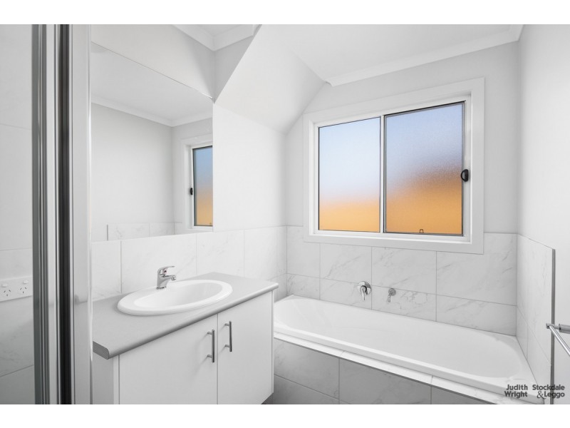 13 Longridge Street, Cowes VIC 3922