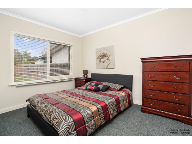 31 Pine Avenue, Cowes VIC 3922