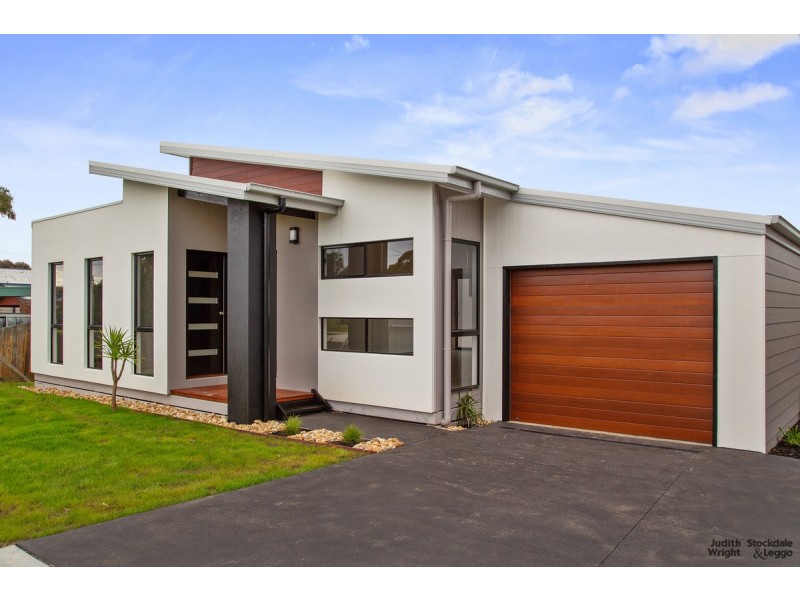 1 & 2/266 Settlement Road, Cowes VIC 3922