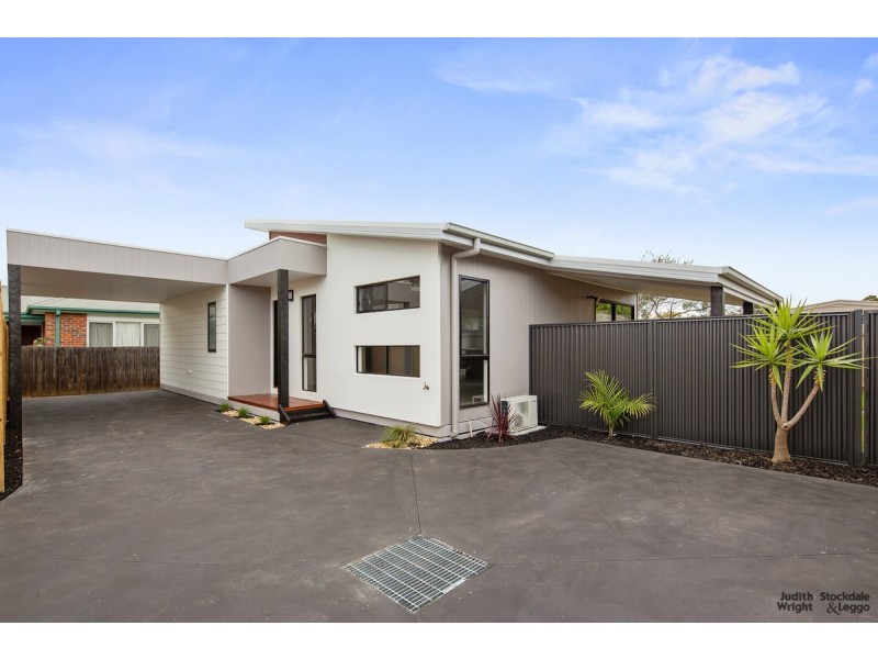 1 & 2/266 Settlement Road, Cowes VIC 3922