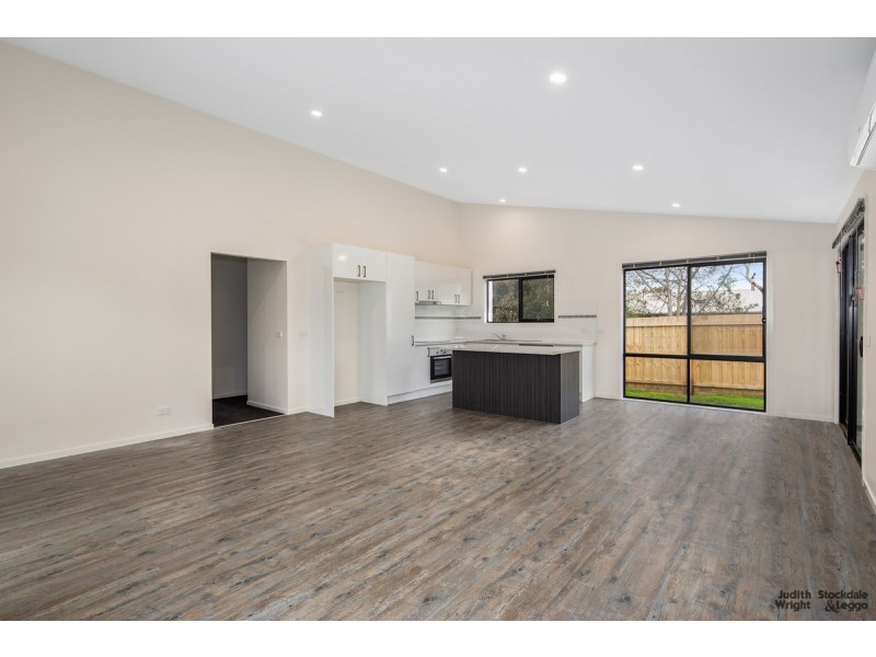 1 & 2/266 Settlement Road, Cowes VIC 3922