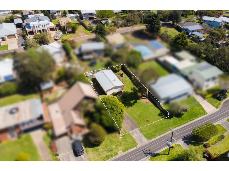 22 Raywood Avenue, Cowes VIC 3922