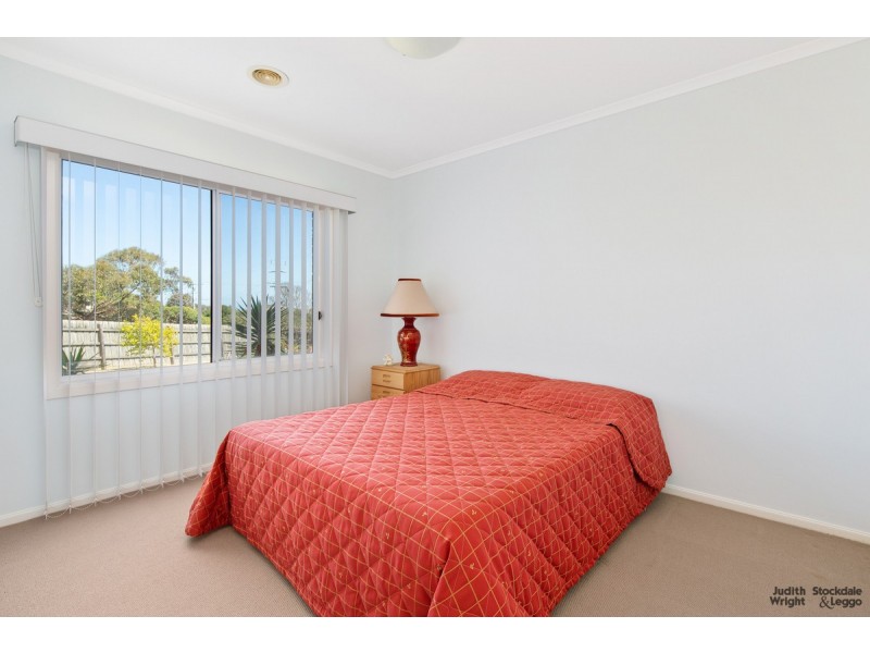 25 Lymington Avenue, Ventnor VIC 3922