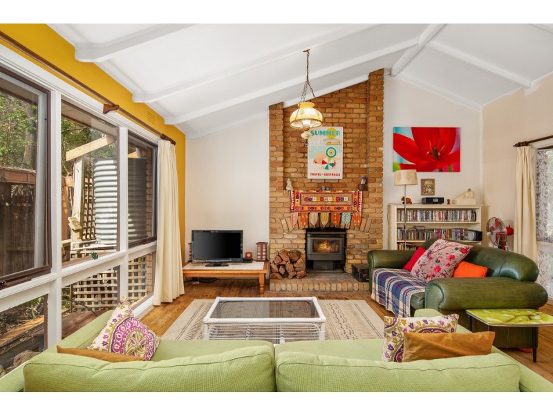 4 Hill Court, Cowes VIC 3922