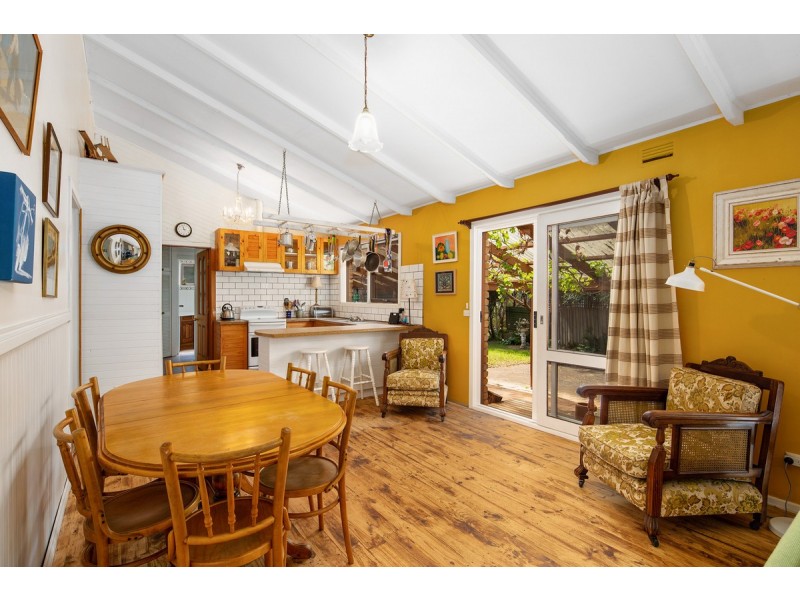 4 Hill Court, Cowes VIC 3922