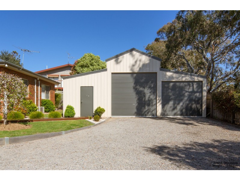 6 Morgan Street, Cowes VIC 3922