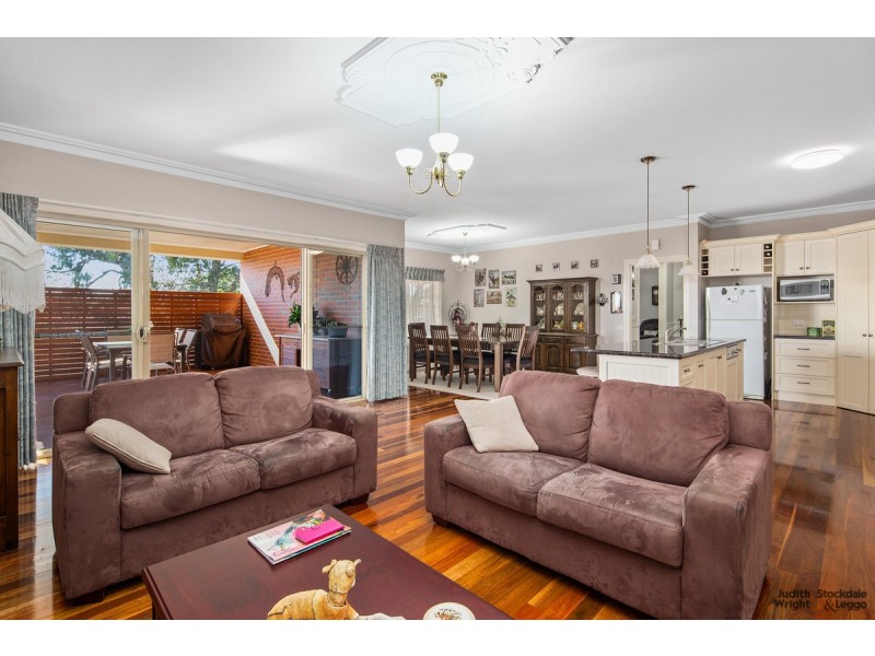 6 Morgan Street, Cowes VIC 3922