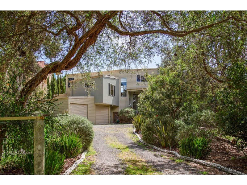 59 Silverleaves Avenue, Silverleaves VIC 3922