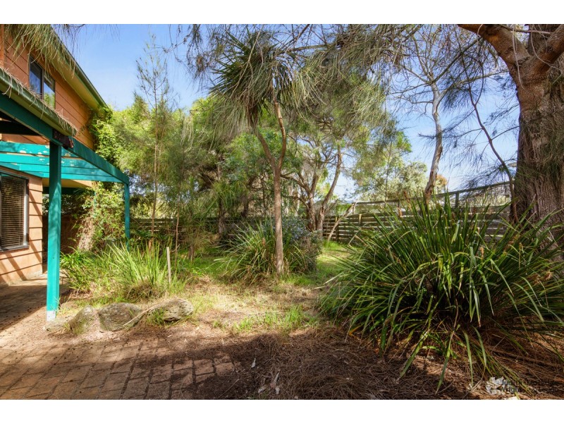 19 St Andrews Drive, Ventnor VIC 3922