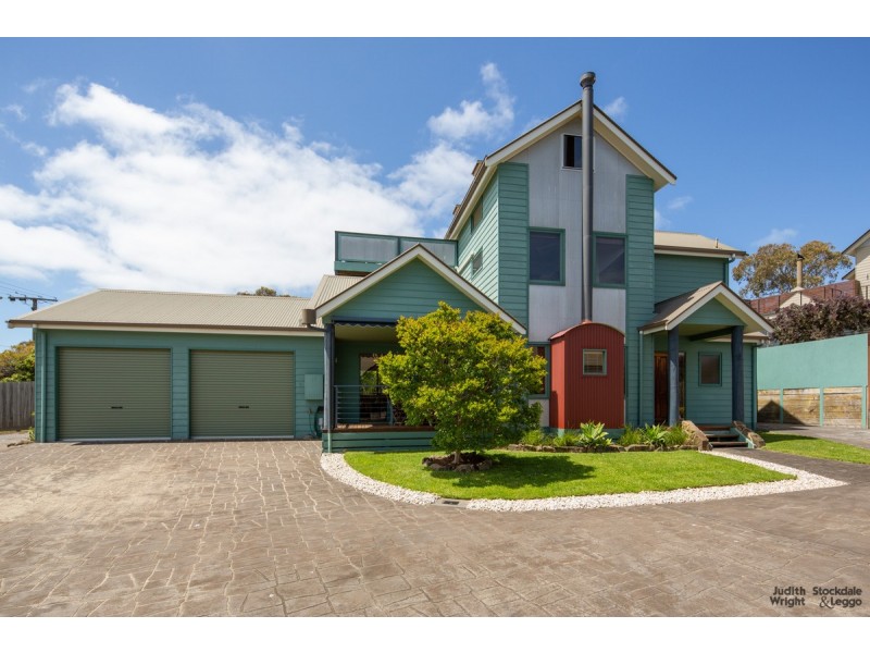 1/30-32 Chillingworth Road, Cowes VIC 3922