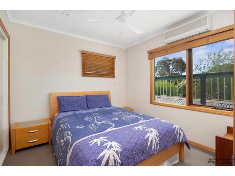 1/30-32 Chillingworth Road, Cowes VIC 3922