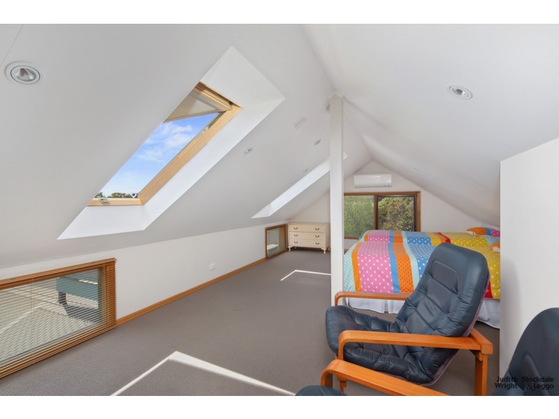 1/30-32 Chillingworth Road, Cowes VIC 3922