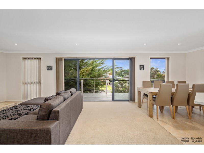 2/255 Church Street, Cowes VIC 3922