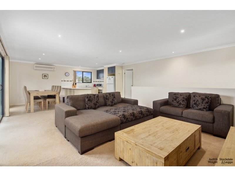2/255 Church Street, Cowes VIC 3922
