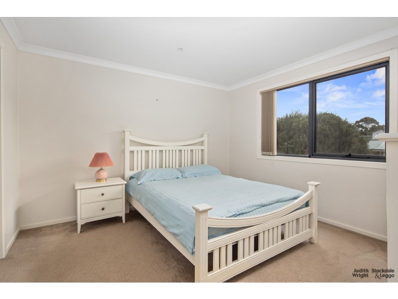 2/255 Church Street, Cowes VIC 3922