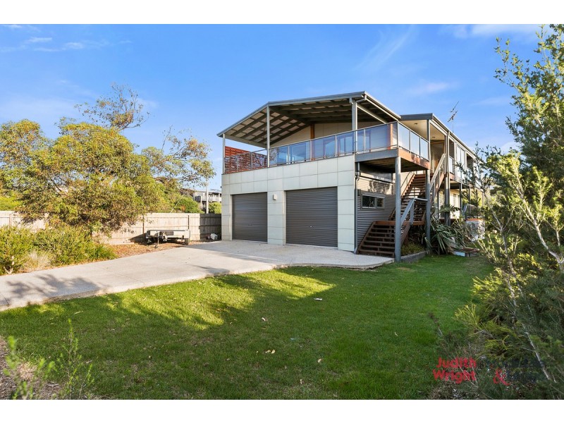 8 Grossard Point Road, Ventnor VIC 3922