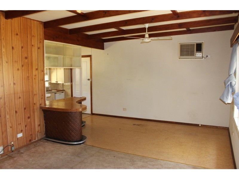 8 Seascape Avenue, Cowes VIC 3922