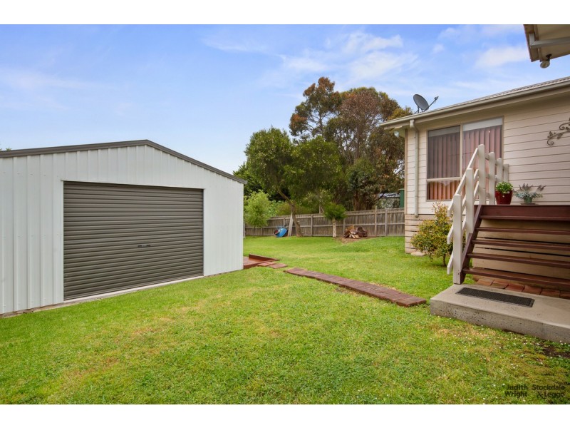 15 Hallway Drive, Wimbledon Heights VIC 3922