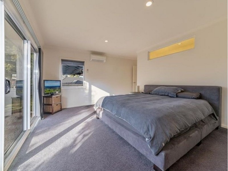 6 Grevilia Court, Cowes VIC 3922