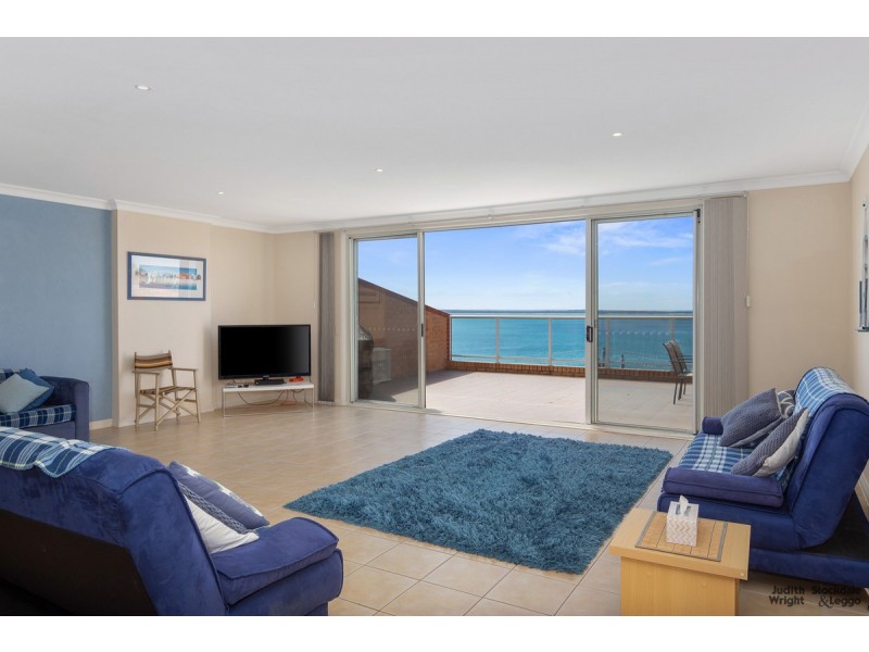 15/15-16 The Esplanade, Cowes VIC 3922