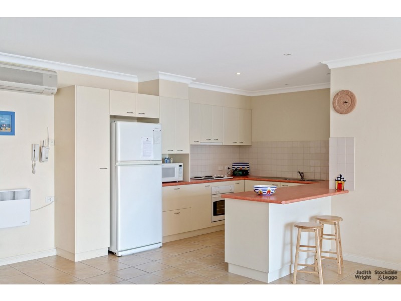 15/15-16 The Esplanade, Cowes VIC 3922