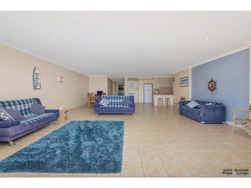 15/15-16 The Esplanade, Cowes VIC 3922