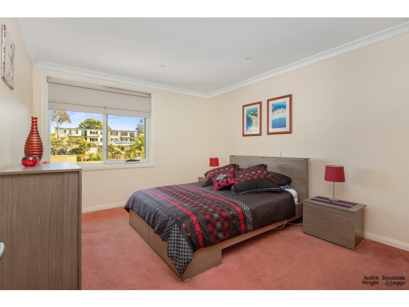 15/15-16 The Esplanade, Cowes VIC 3922