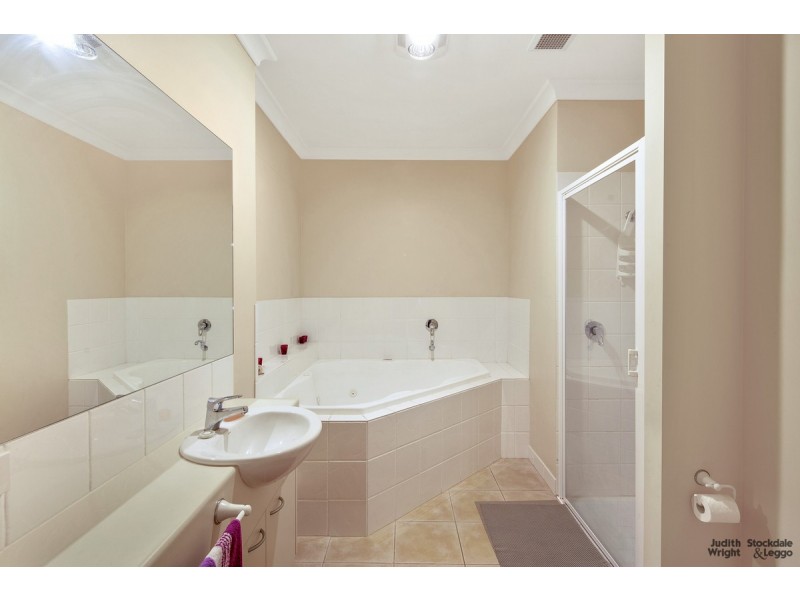 15/15-16 The Esplanade, Cowes VIC 3922