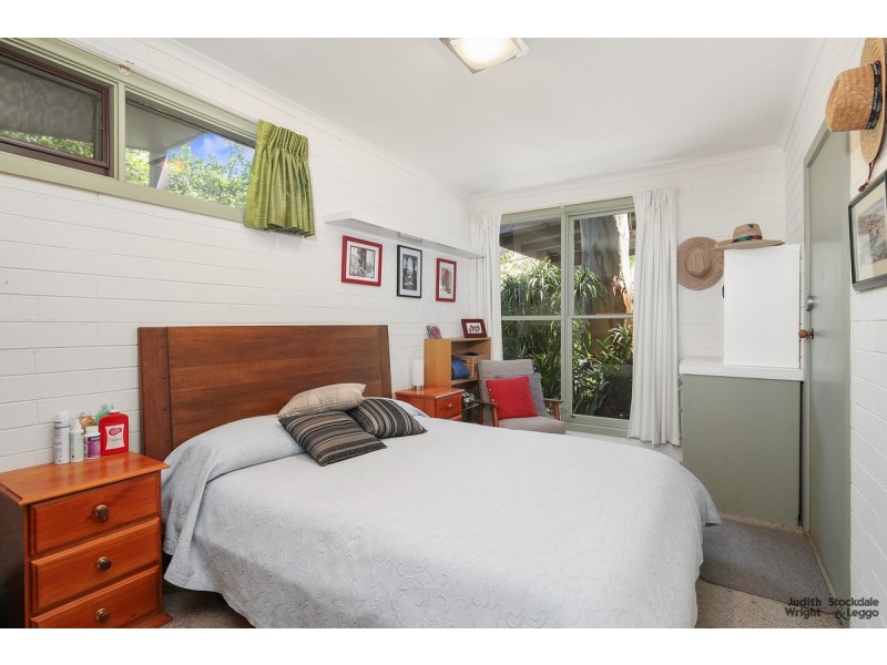 12 Woodland Avenue, Silverleaves VIC 3922