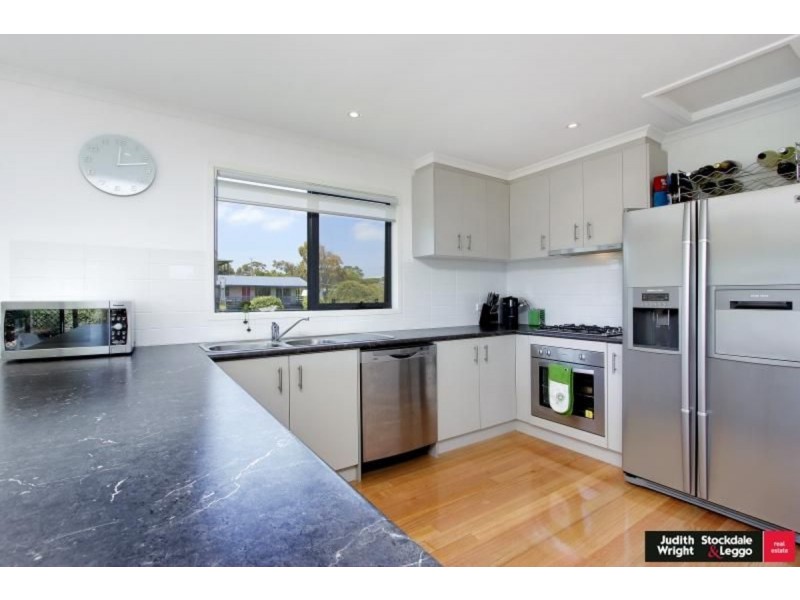 10 Shalfleet Avenue, Ventnor VIC 3922