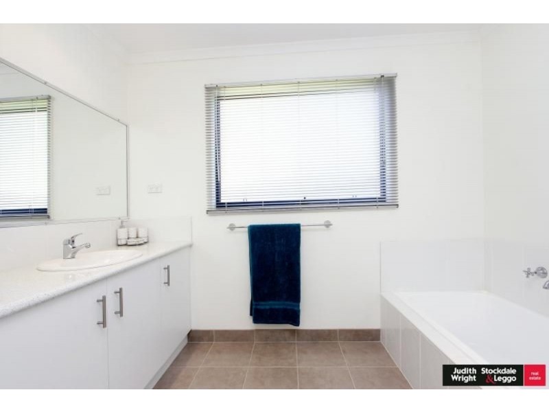 10 Shalfleet Avenue, Ventnor VIC 3922