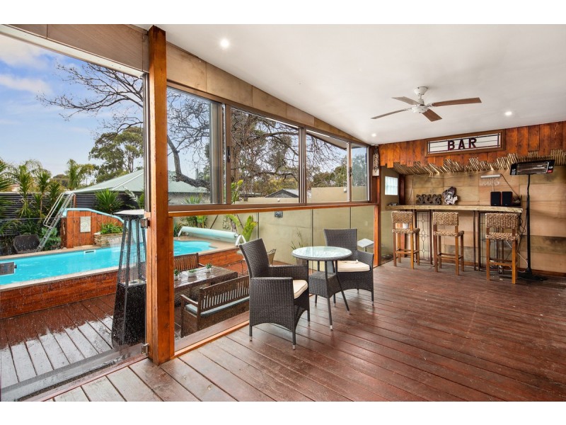 302 Settlement Road, Cowes VIC 3922