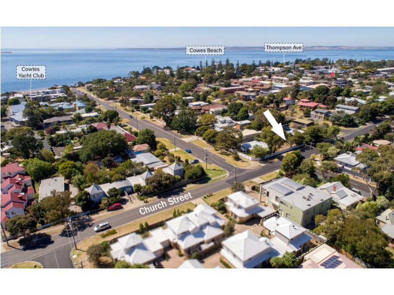 112 Church Street, Cowes VIC 3922