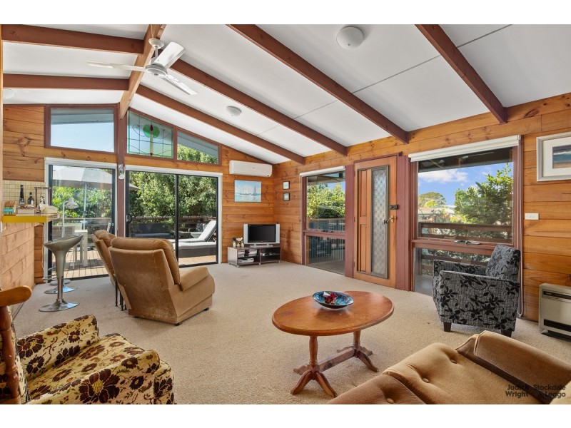 154 Settlement Road, Cowes VIC 3922