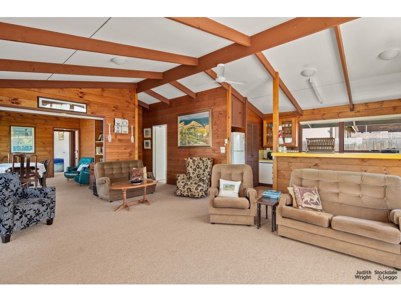 154 Settlement Road, Cowes VIC 3922