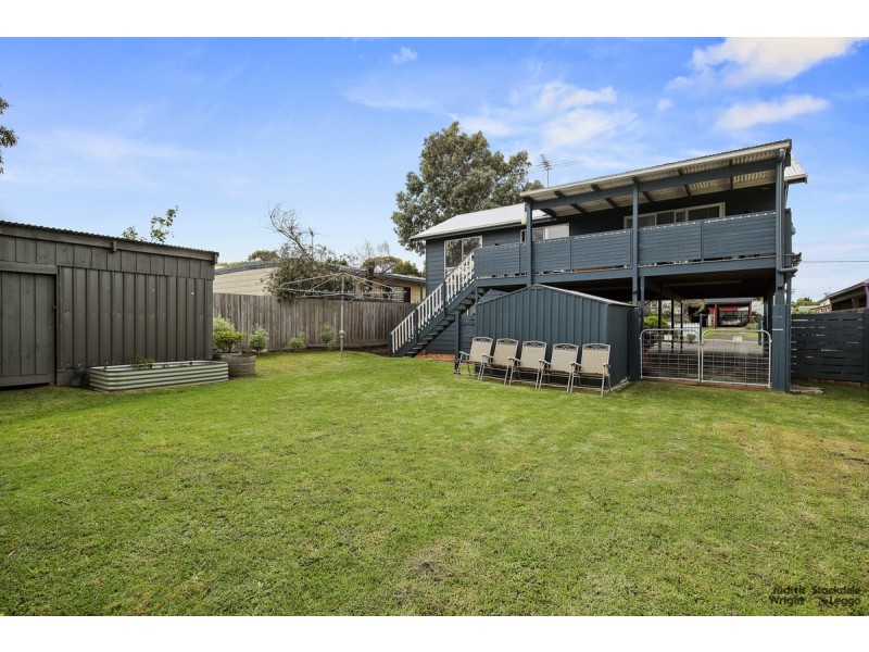 20 Terry Crescent, Wimbledon Heights VIC 3922
