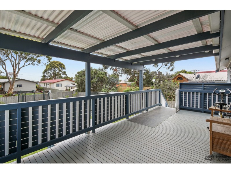 20 Terry Crescent, Wimbledon Heights VIC 3922
