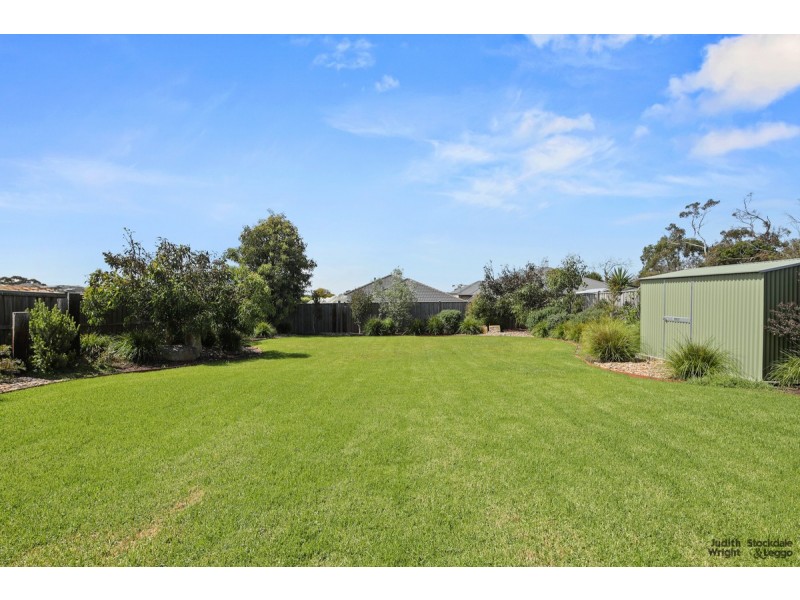 5 Possum Place, Cowes VIC 3922