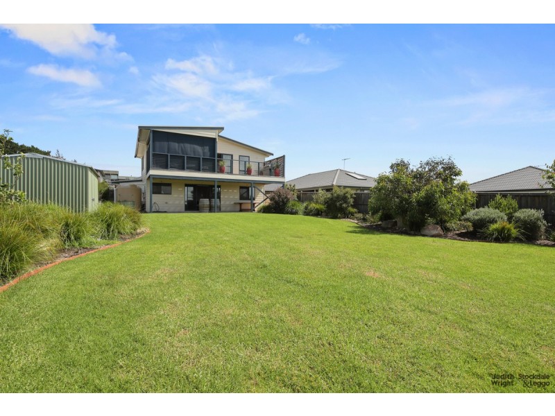 5 Possum Place, Cowes VIC 3922