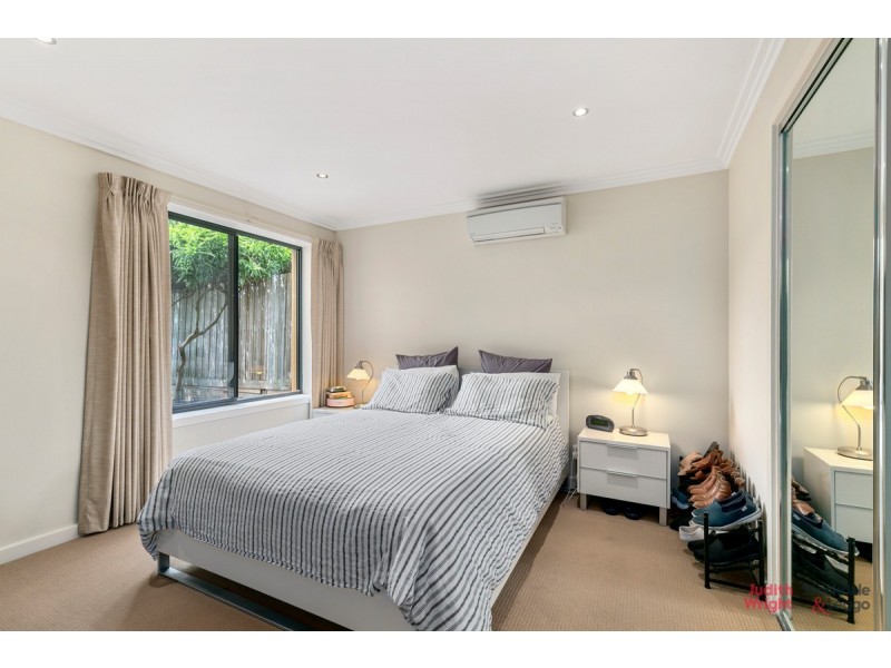 1/21 The Esplanade, Cowes VIC 3922