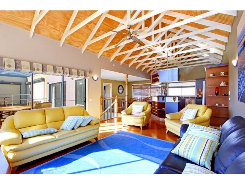 3/7 Walpole Street, Cowes VIC 3922