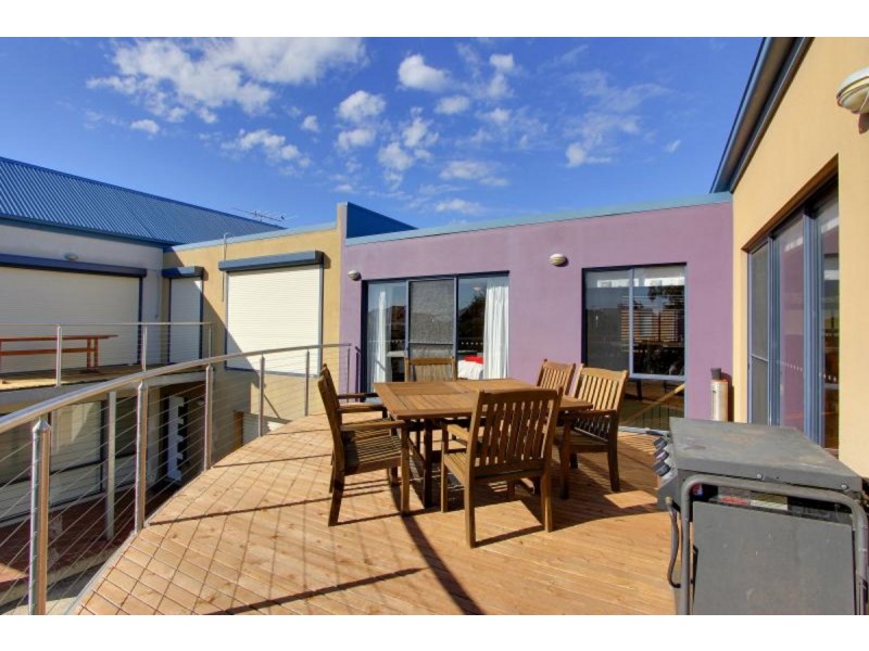 3/7 Walpole Street, Cowes VIC 3922