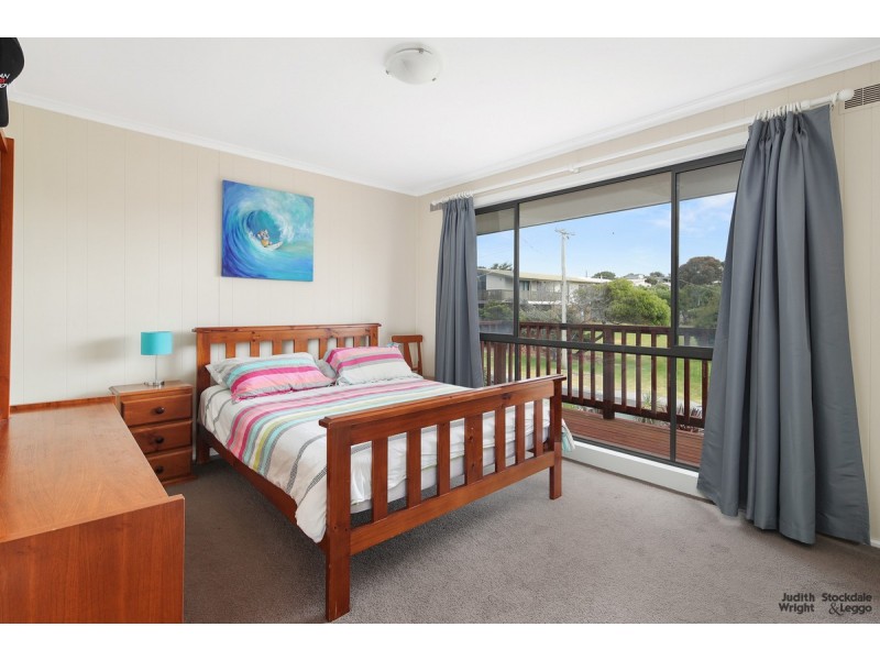 33 Seashell Avenue, Cape Woolamai VIC 3925