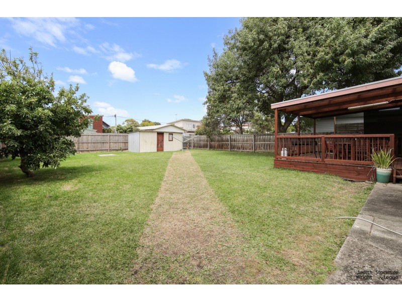 33 Seashell Avenue, Cape Woolamai VIC 3925