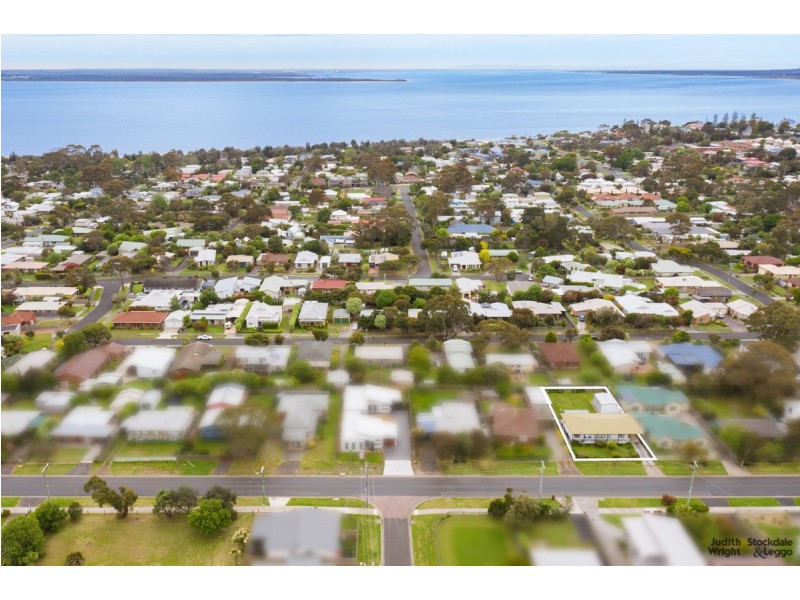 260 Settlement Road, Cowes VIC 3922