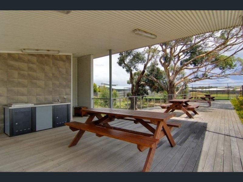 Unit 7 Fairways Views Resort, Cowes VIC 3922